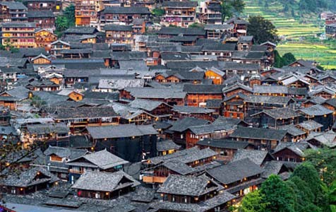 漳州6种常见的外墙仿石漆施工工艺！